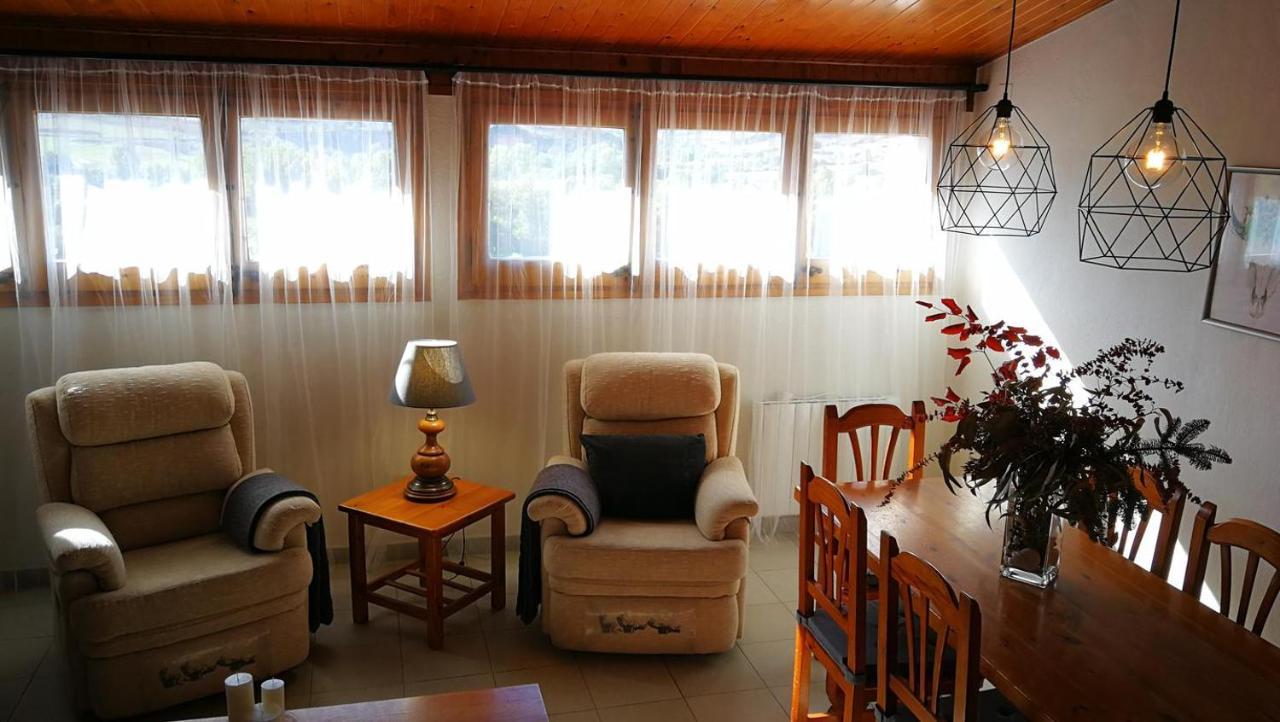 Apartamento En El Centro De Bellver Bellver De Cerdanya Luaran gambar